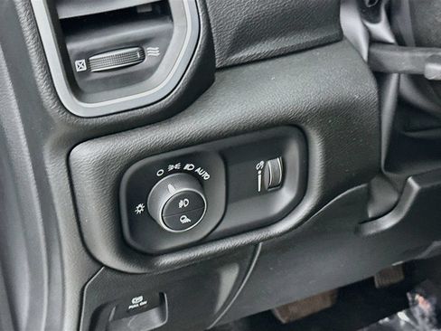 Certified 2024 RAM 1500 Big Horn AWD/4WD image 18