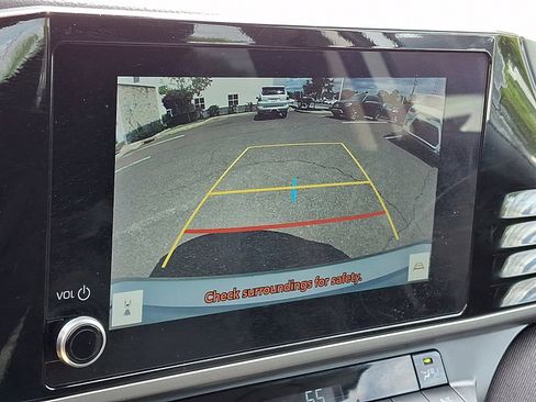 Certified 2025 Toyota Camry LE FWD image 17