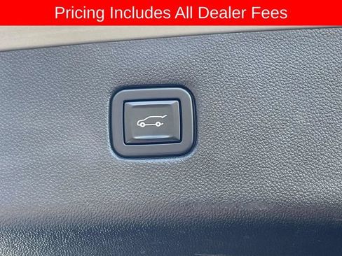Used 2021 Chevrolet Blazer LT FWD image 15
