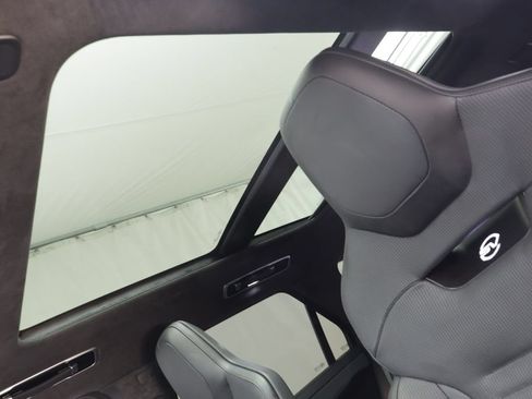 Used 2024 Land Rover Range Rover Sport AWD/4WD image 14