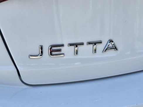 Certified 2023 Volkswagen Jetta S image 10