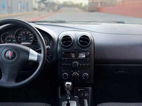 Used 2010 Pontiac G6 Sedan 4D image 24