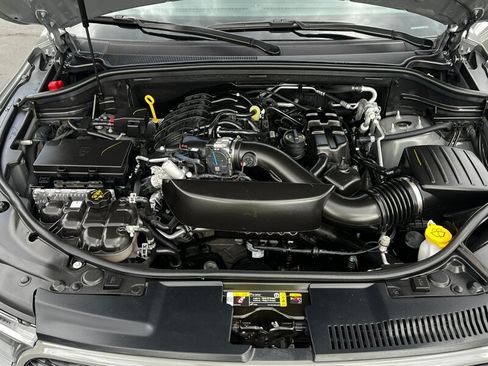 Used 2025 Dodge Durango GT AWD/4WD image 42