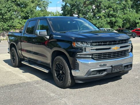 Used 2020 Chevrolet Silverado 1500 LT w/ All-Star Edition AWD/4WD image 3