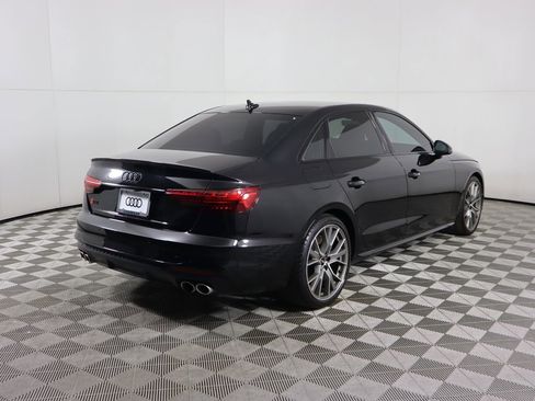 Used 2022 Audi S4 Premium Plus image 5