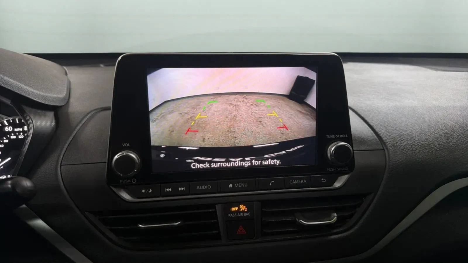 Used 2022 Nissan Altima 2.5 SV FWD image 14