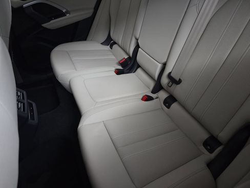 Used 2025 Audi Q5 Premium Plus w/ Premium Plus AWD/4WD image 17