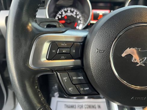 Used 2018 Ford Mustang GT Premium RWD image 20