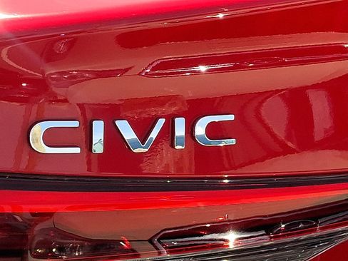 Certified 2023 Honda Civic EX image 32