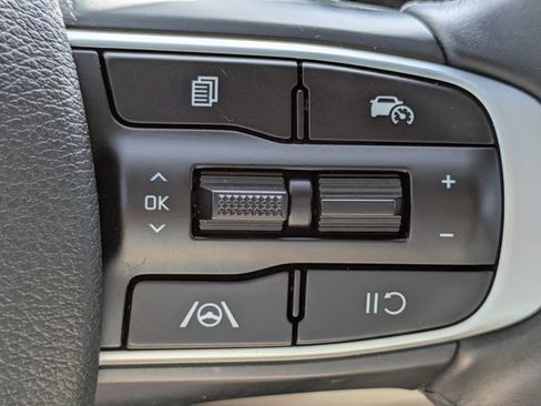 Used 2023 Kia Sportage EX FWD image 26