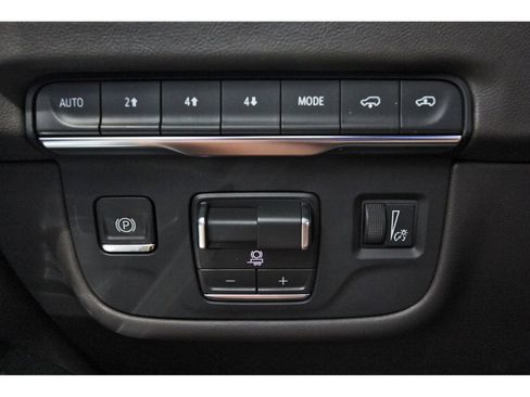 New 2026 Cadillac Escalade Luxury image 15