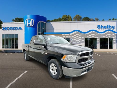Used 2023 RAM 1500 Classic SLT w/ Trailer & Traction Group image 2