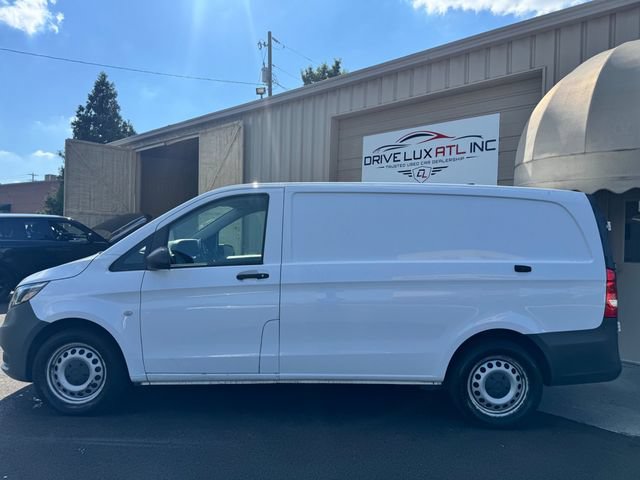 Used 2022 Mercedes-Benz Metris image 3