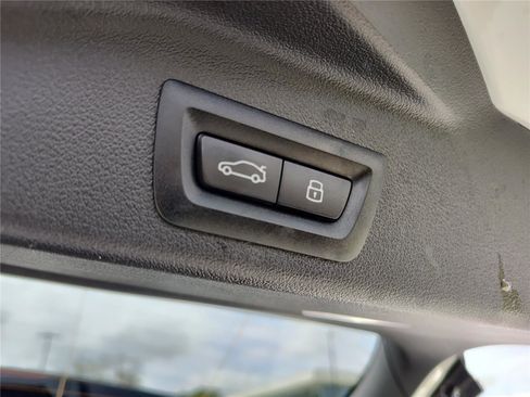 Certified 2026 BMW X5 xDrive40i image 9