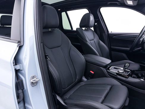 Used 2024 BMW X3 sDrive30i w/ M Sport Package image 40