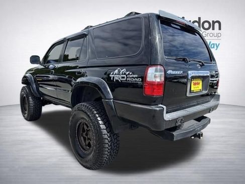 Used 2002 Toyota 4Runner SR5 AWD/4WD image 5