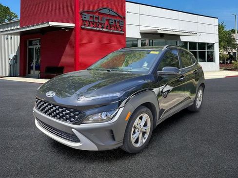 Used 2023 Hyundai Kona SEL w/ Cargo Package FWD image 1