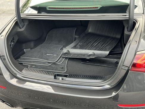 Used 2025 Mercedes-Benz E 53 AMG e 4MATIC Sedan w/ Multicontour Seating Package image 31