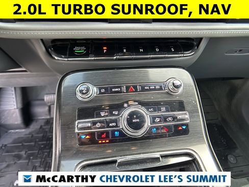 Used 2021 Lincoln Nautilus Reserve image 9