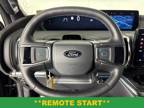 New 2026 Ford Expedition Platinum AWD/4WD image 18