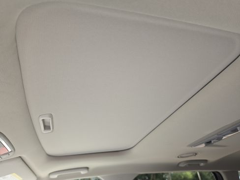 Certified 2024 Kia Telluride S w/ S Sunroof Package FWD image 23