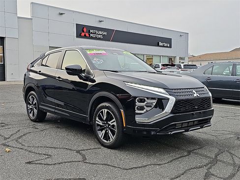Used 2024 Mitsubishi Eclipse Cross SEL image 1
