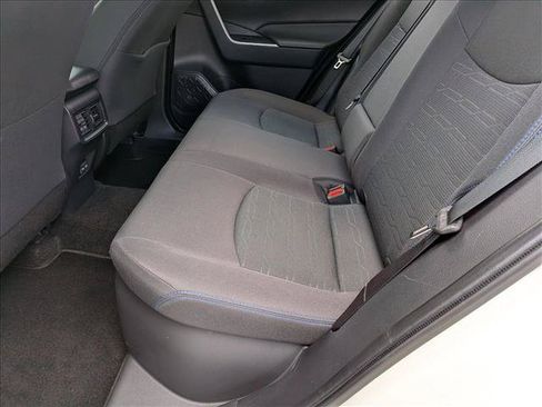 Used 2022 Toyota RAV4 SE AWD/4WD image 17