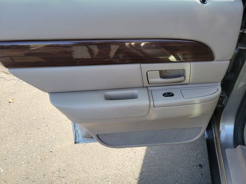 Used 2004 Mercury Grand Marquis LS image 12