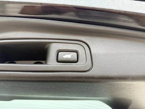 Used 2018 Honda Pilot Elite image 10