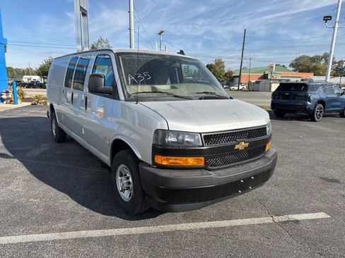 New 2025 Chevrolet Express 2500 Extended w/ Driver Convenience Package image 20