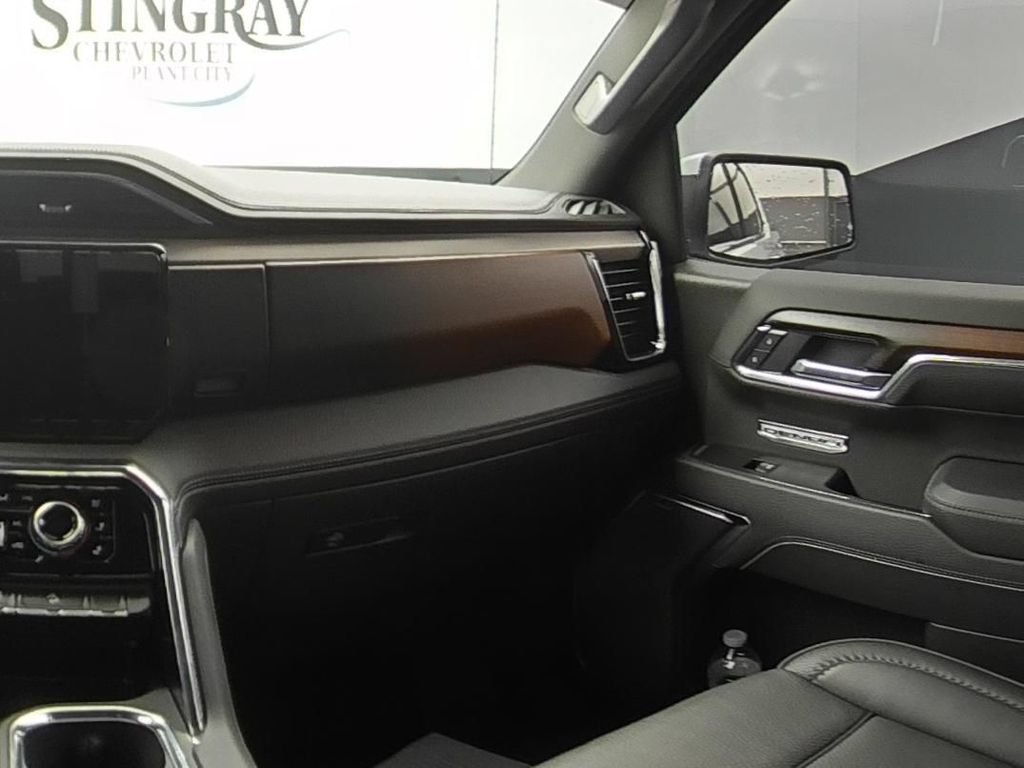 Used 2026 GMC Sierra 1500 Denali w/ Denali Reserve Package AWD/4WD image 18