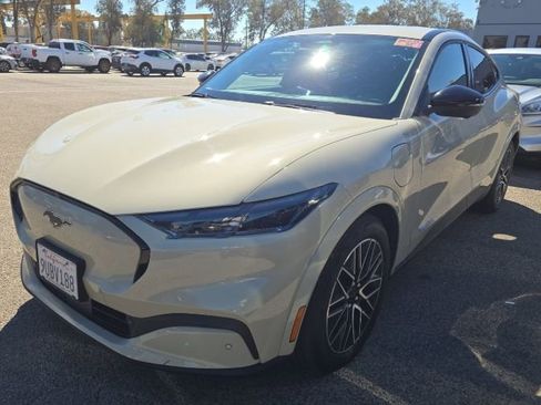 Used 2025 Ford Mustang Mach-E Premium image 1