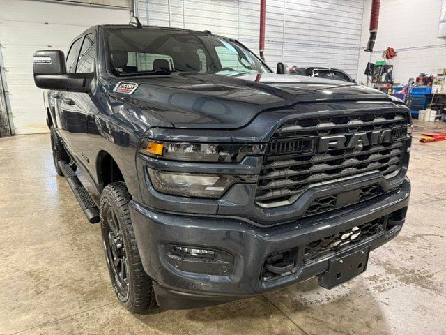 Used 2025 RAM 2500 Big Horn AWD/4WD image 1