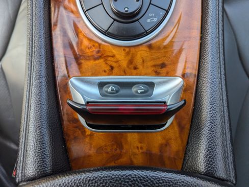 Used 2005 Mercedes-Benz SL 500 image 29