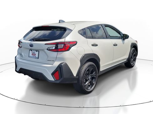 Used 2025 Subaru Crosstrek 2.0i image 6