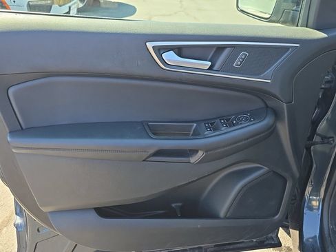 Used 2024 Ford Edge SEL AWD/4WD image 7