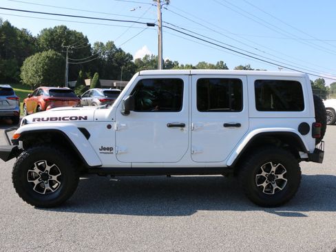 Used 2018 Jeep Wrangler Unlimited Rubicon AWD/4WD image 2