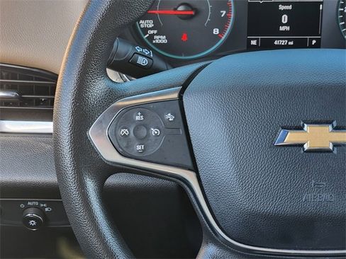 Certified 2022 Chevrolet Traverse LS image 25