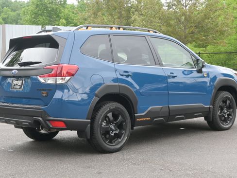 Certified 2025 Subaru Forester Wilderness w/ Convenience Package AWD/4WD image 9