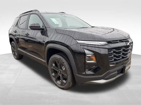 New 2026 Chevrolet Equinox LT w/ Convenience Package II image 1