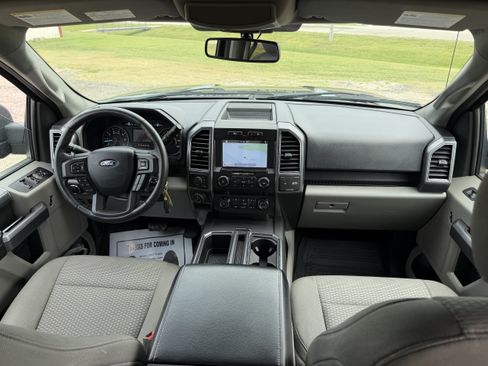 Used 2019 Ford F150 XLT w/ Equipment Group 302A Luxury AWD/4WD image 16