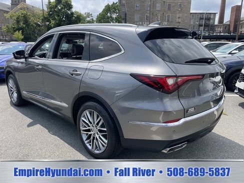 Used 2024 Acura MDX w/ Advance Package AWD/4WD image 9