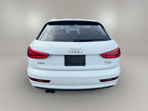 Used 2015 Audi Q3 2.0T Prestige w/ Prestige Package AWD/4WD image 10
