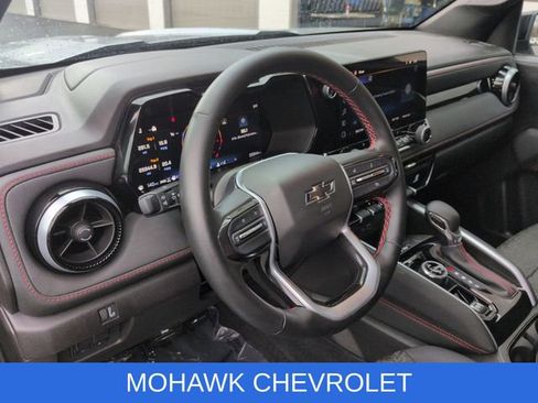 Used 2024 Chevrolet Colorado Z71 w/ Z71 Convenience Package 2 image 11