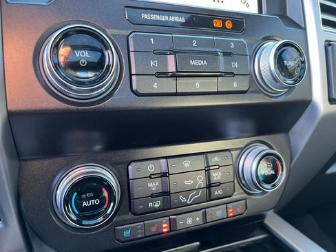 Used 2019 Ford F350 Platinum w/ Platinum Ultimate Package image 41