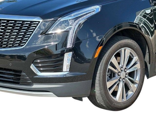 Certified 2023 Cadillac XT5 Premium Luxury AWD/4WD image 9