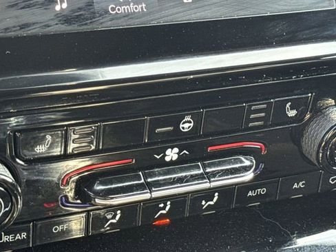 Used 2022 Jeep Grand Cherokee Altitude image 25