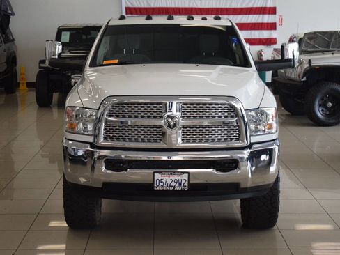 Used 2017 RAM 2500 SLT image 6