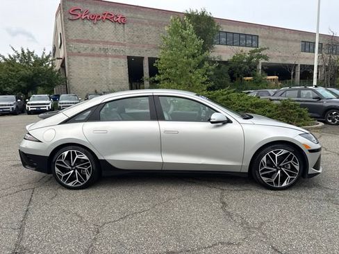 Used 2023 Hyundai Ioniq 6 SEL w/ Cargo Package AWD/4WD image 15