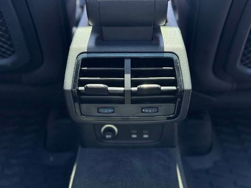 Certified 2025 Audi Q3 2.0T Premium w/ Convenience Package AWD/4WD image 29